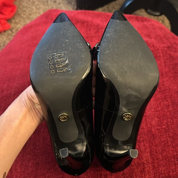 EUC! Michael Kors Scarlett Pumps - Picture 11 of 13